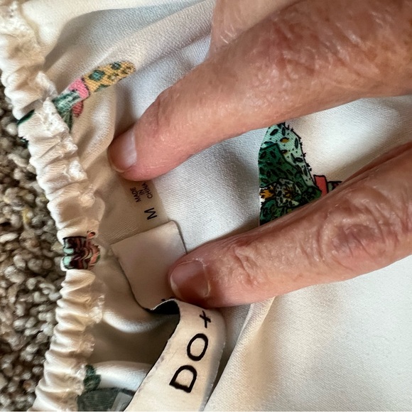 DO+BE Flowy Tube Top - Picture 4 of 7